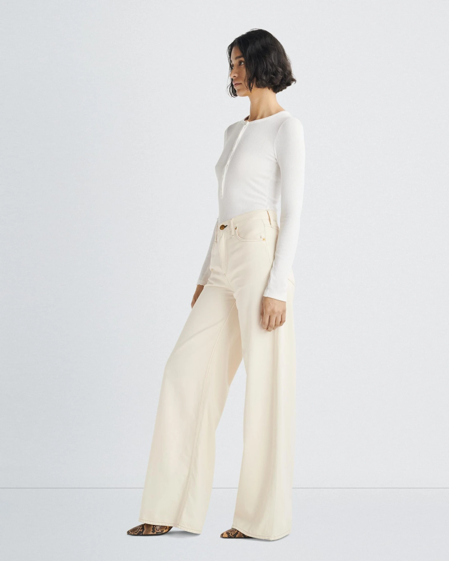 Rag & Bone Featherweight Sofie Wide Leg Jeans 2 Rag & Bone Featherweight Sofie Wide Leg Jeans - Image 2