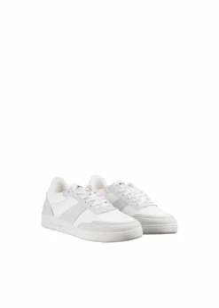 A.P.C. Plain Sneakers