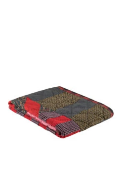 A.P.C. Michelle Quilt 6 A.P.C. Michelle Quilt -Style Haven Shop QUILT M85329SAA 03