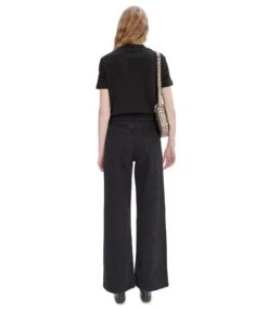 A.P.C. Caroll T-Shirt -Style Haven Shop cogxb f26348lzz 03 1700580544