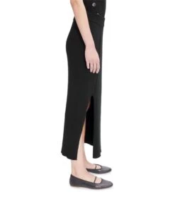 A.P.C. Raven Skirt -Style Haven Shop cogxh f06397lzz 05 1700580544