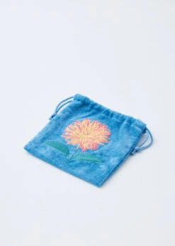 Mini Rose Garden Signet Ring -Style Haven Shop product incu 005 5f776fea e478 4ac8 aab5 c8ba3381a293