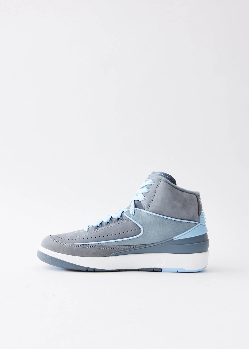 Nike Women's Air Jordan 2 Retro 'Cool Grey' Sneakers 5 Nike Women's Air Jordan 2 Retro 'Cool Grey' Sneakers - Image 5