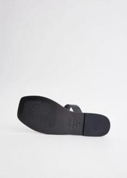 Carter Sandals -Style Haven Shop product incu 112 f056fc6b 9643 42b6 854e cd62504e3a77