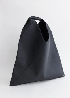 T8013 Handbag 9 T8013 Handbag -Style Haven Shop product incu 366 2403d05f 77cf 4a33 875e a8f1a623f57c