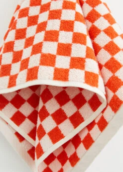 Josephine Hand Towel 41x70cm -Style Haven Shop product incu 417 f489120e 37a3 4354 86fc 437f26331826