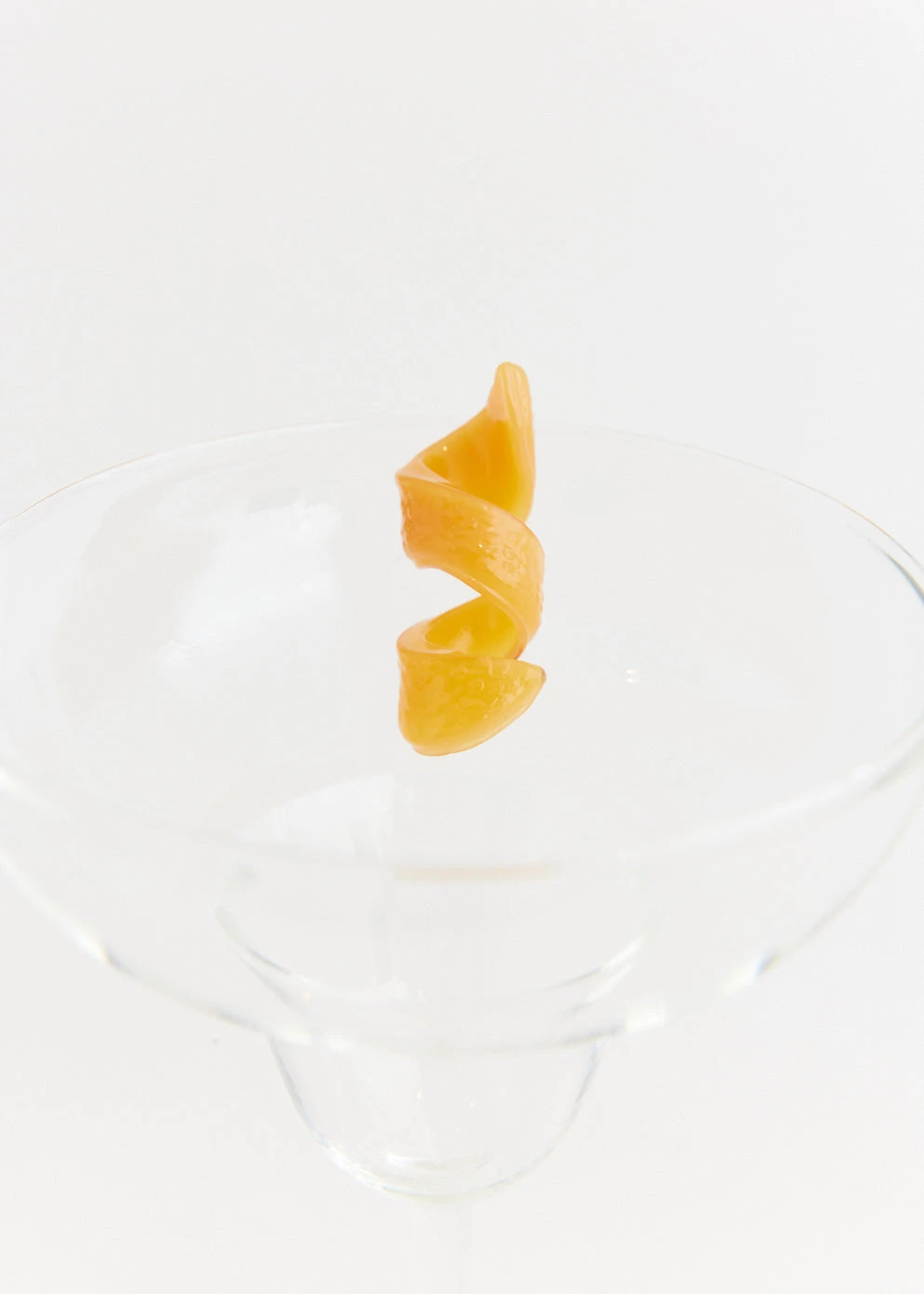 Le Twist Cocktail Glass 2 Le Twist Cocktail Glass - Image 2