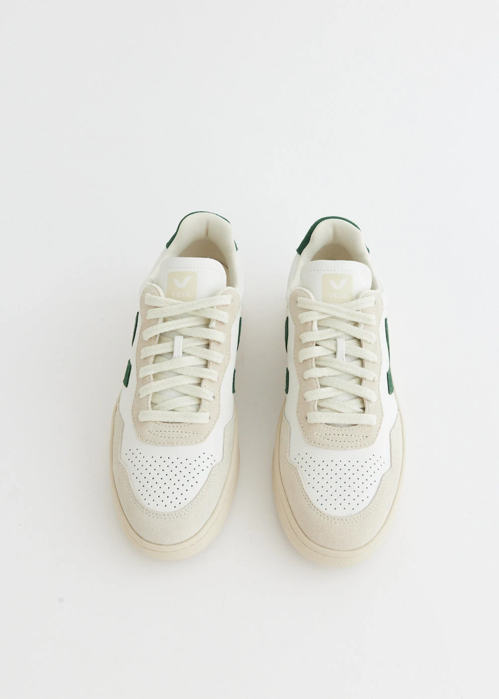 Veja V-90 Sneakers 3 Veja V-90 Sneakers - Image 3