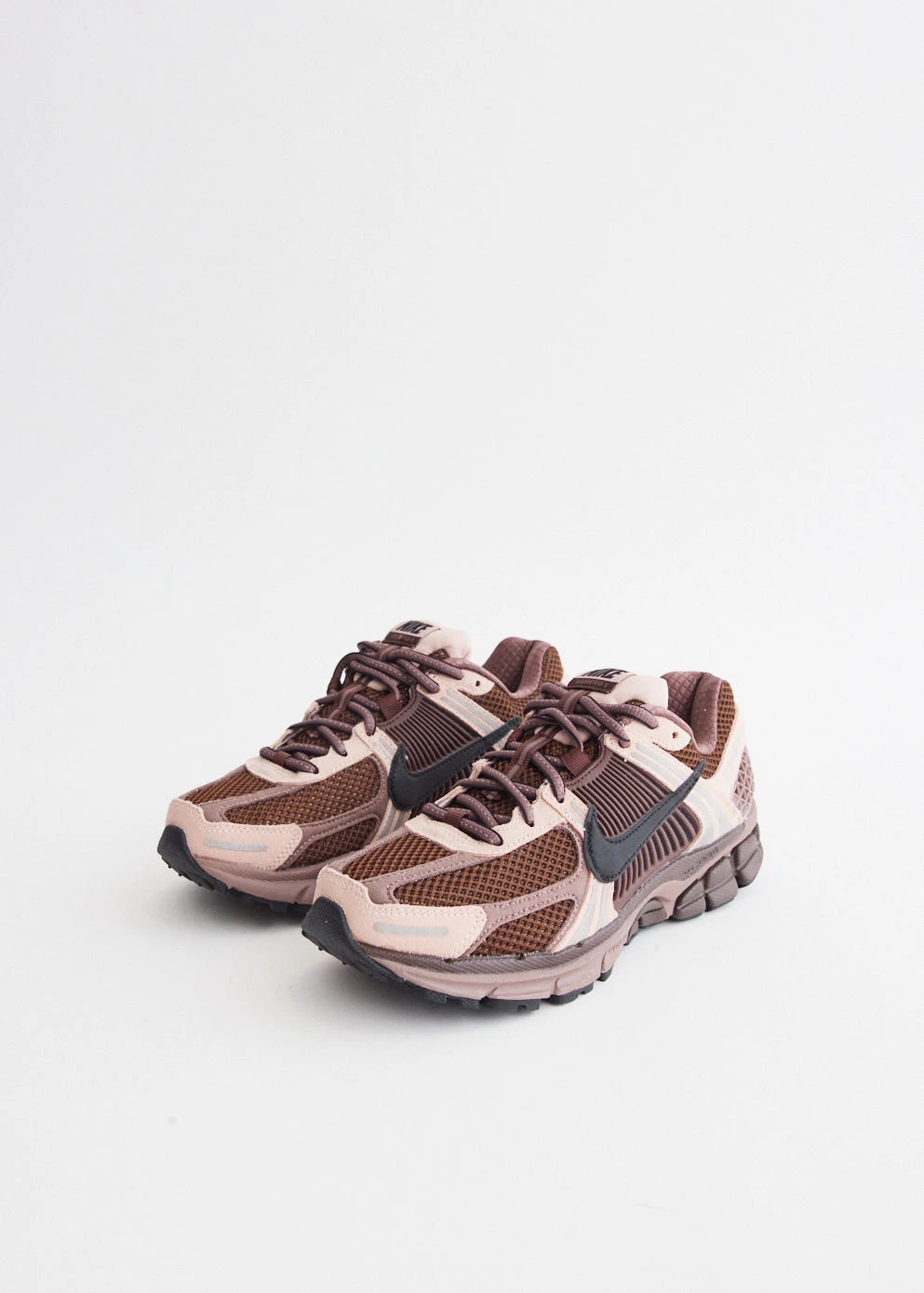 Nike Women's Zoom Vomero 5 'Plum Eclipse' Sneakers 2 Nike Women's Zoom Vomero 5 'Plum Eclipse' Sneakers - Image 2