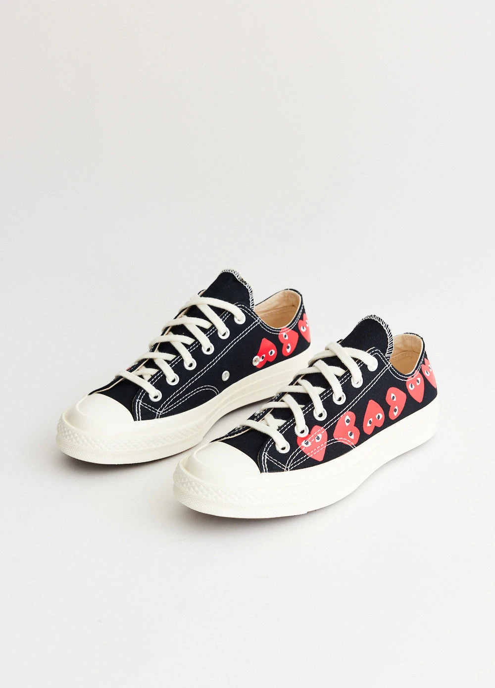 K126 Converse Multi Heart Low Top Sneakers 2 K126 Converse Multi Heart Low Top Sneakers - Image 2