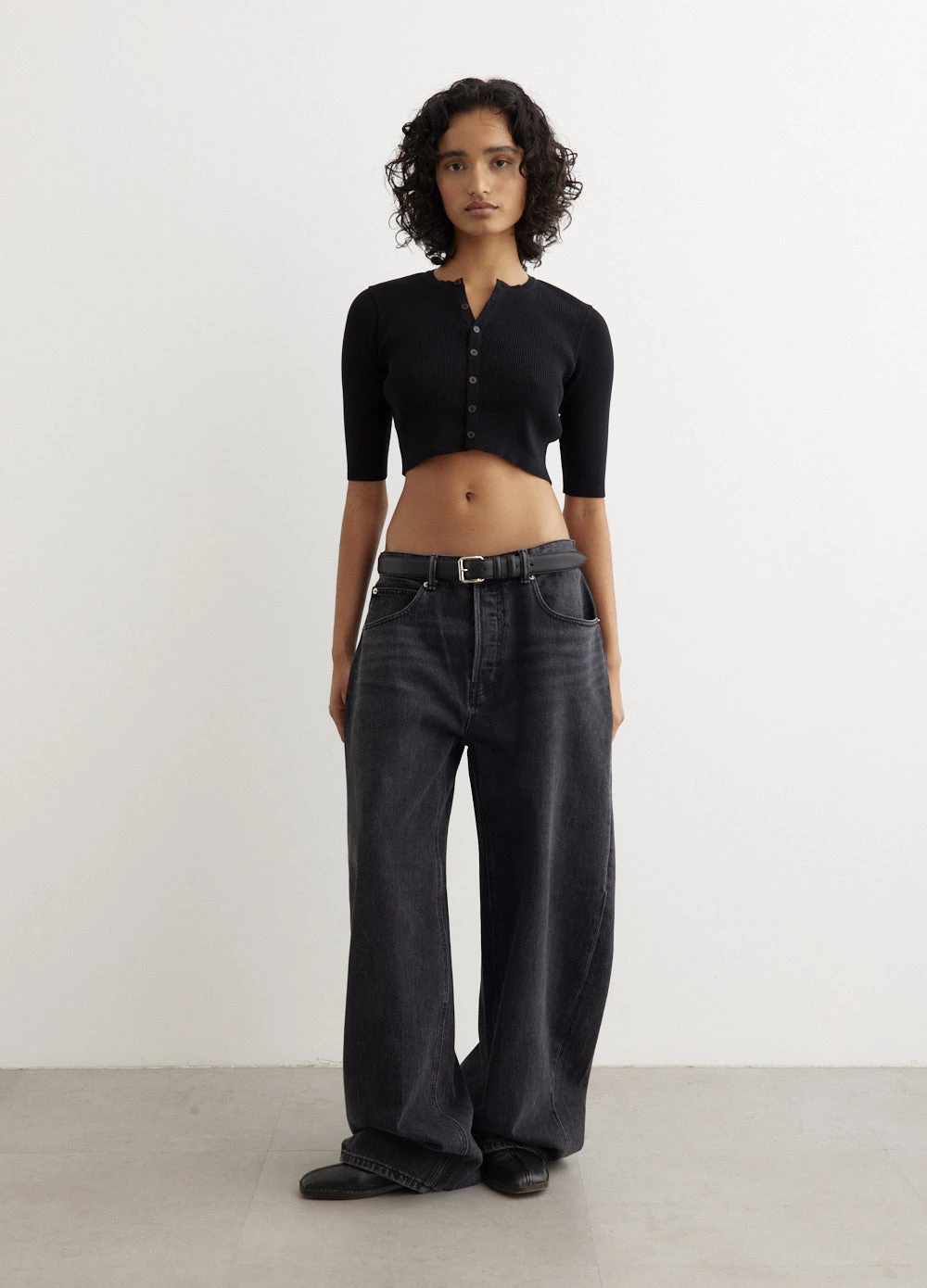 Giza High Gauge Rib Knit Short Cardigan 1 Giza High Gauge Rib Knit Short Cardigan