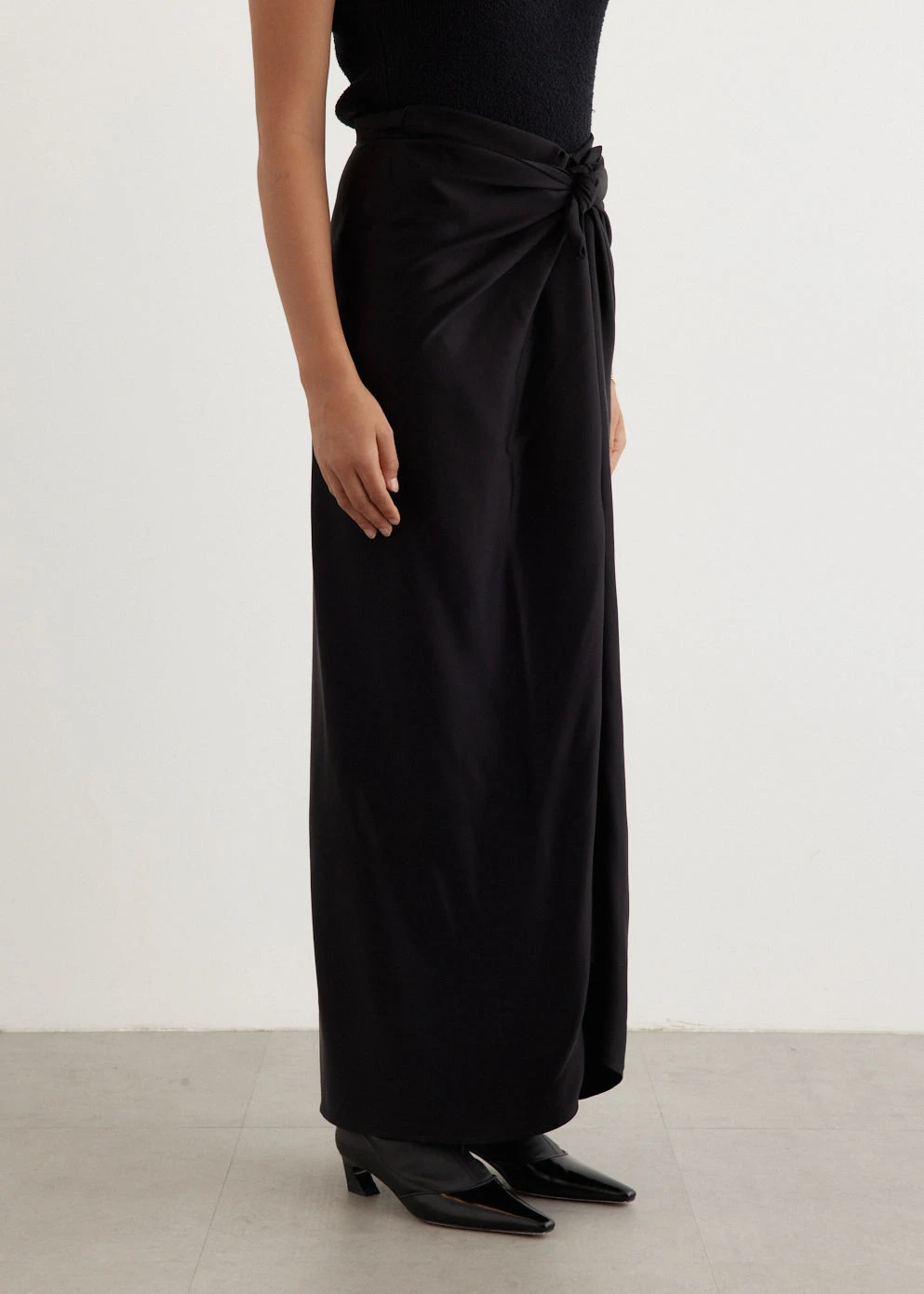 Toteme Satin Knot Skirt 3 Toteme Satin Knot Skirt - Image 3