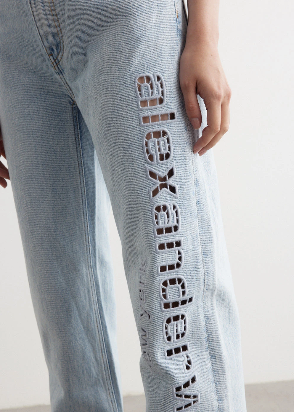 ALEXANDER WANG Ez Slouch Logo Cut Out Jeans 4 ALEXANDER WANG Ez Slouch Logo Cut Out Jeans - Image 4