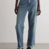 Rag & Bone Featherweight Dre Low-Rise Jeans