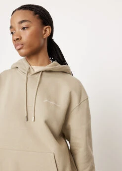 Jacquemus Le Sweatshirt Brode -Style Haven Shop womens incu 175 dd1421d7 dc11 4a19 b963 65550998dd2e