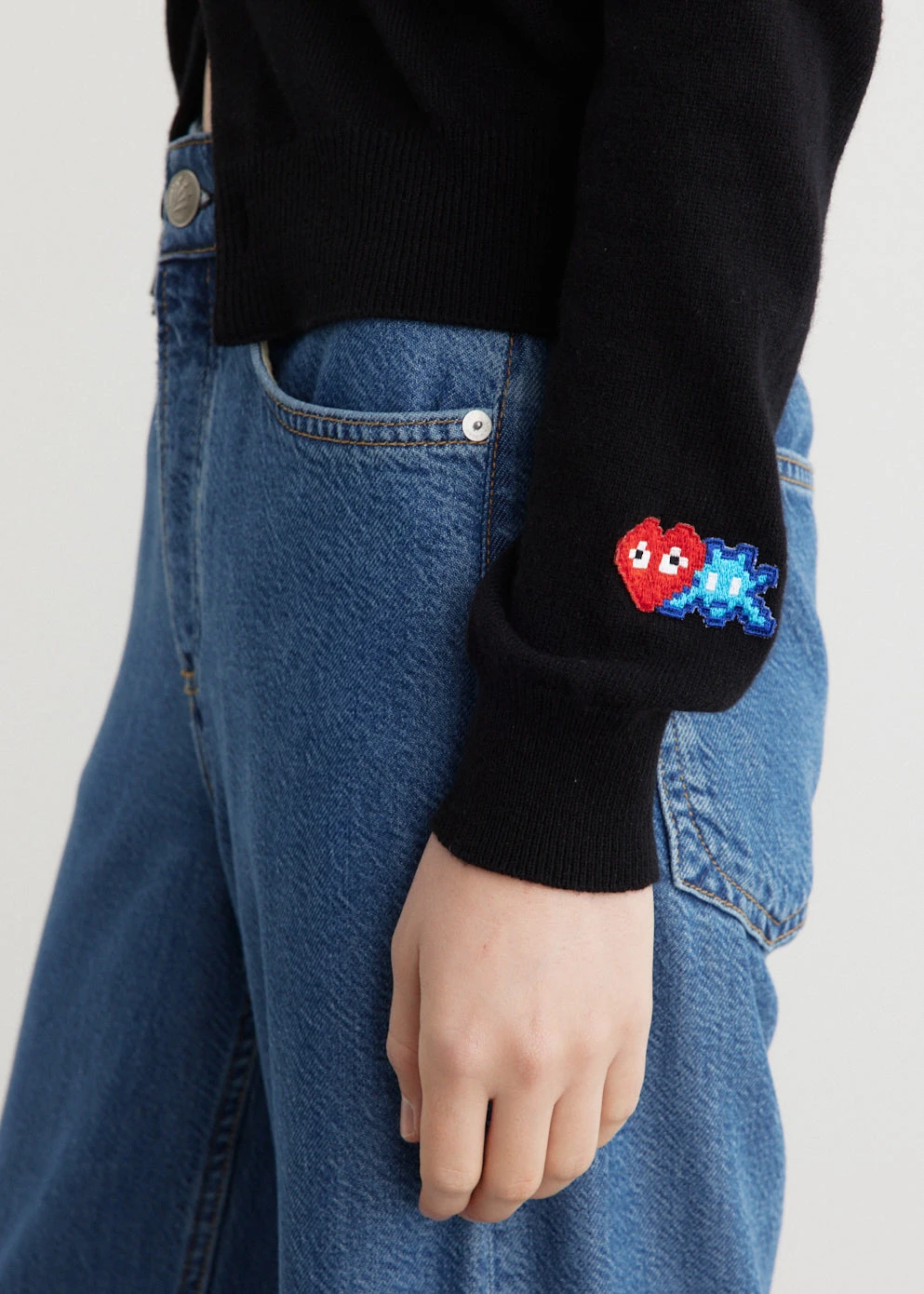 N087 Pixel Robot Cardigan 3 N087 Pixel Robot Cardigan - Image 3