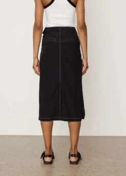 Curve Line Button Skirt 8 Curve Line Button Skirt -Style Haven Shop womens incu 260 b207d9bb 20b4 425c 8b1e 28af42f0b41f