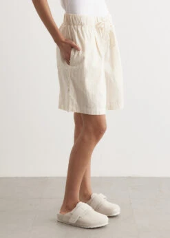 X Tekla Shorts With Pleats -Style Haven Shop womens incu 377 c8eed17e 361b 42bf b5a6 37cc99ddefd8