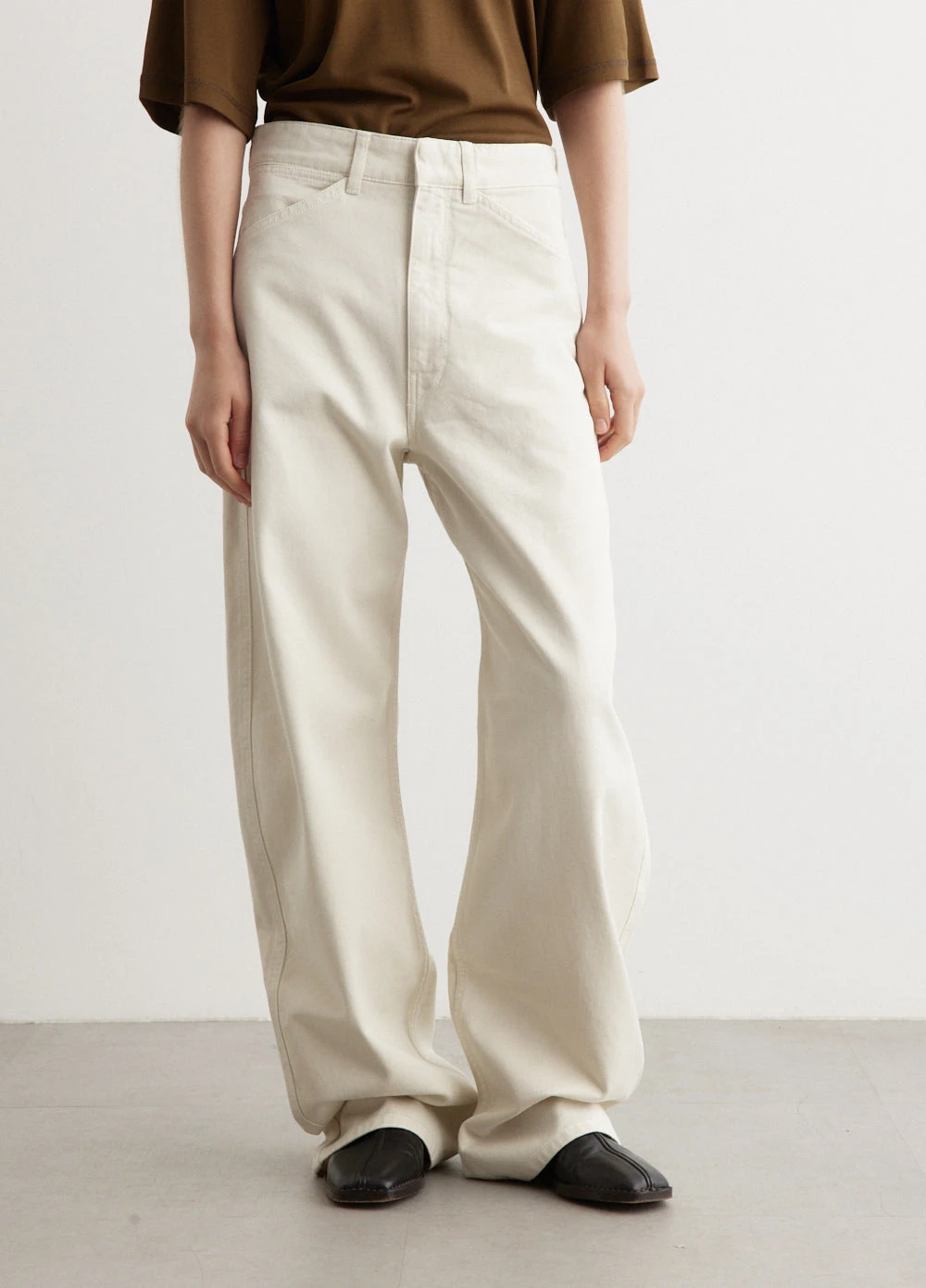 Lemaire High Waisted Curved Pants 1 Lemaire High Waisted Curved Pants
