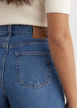 Toteme Wide Leg Denim Jeans 34" 7 Toteme Wide Leg Denim Jeans 34" -Style Haven Shop womens incu 564 b243bfe3 acc2 41a0 9cdb b7b945618654