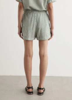 Striped Shorts 9 Striped Shorts -Style Haven Shop womens incu 758 f1dff3e7 3d75 47ae 800d 32ad92376978