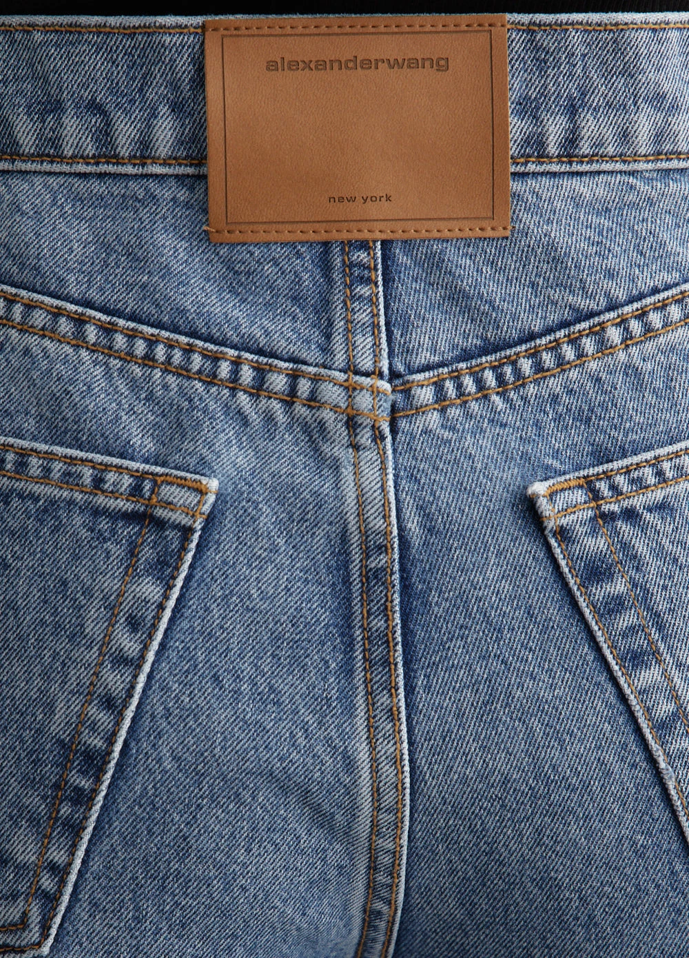 ALEXANDER WANG Ez Mid-Rise Relaxed Jeans 2 ALEXANDER WANG Ez Mid-Rise Relaxed Jeans - Image 2