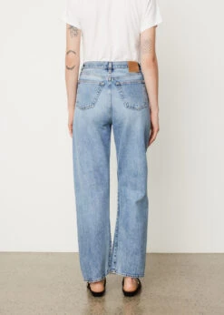 Toteme Twisted Seam Denim Jeans 32" -Style Haven Shop womens incu 920 a0504d6b 0894 43b1 9374 5defac9a49f9